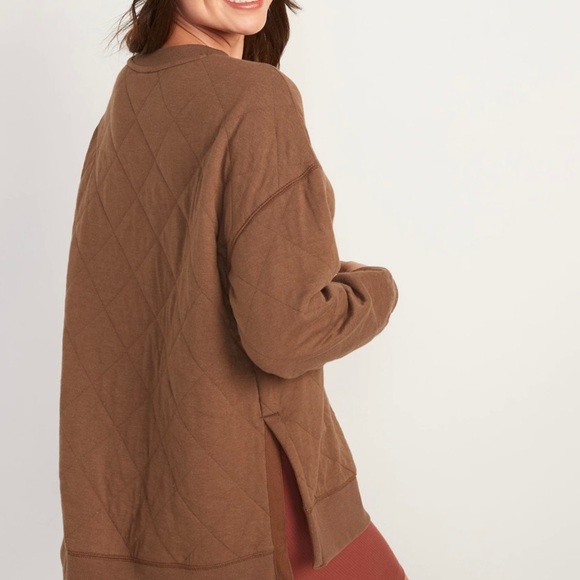 Old Navy Oversized Quilted Sweater - Picture 1 of 10